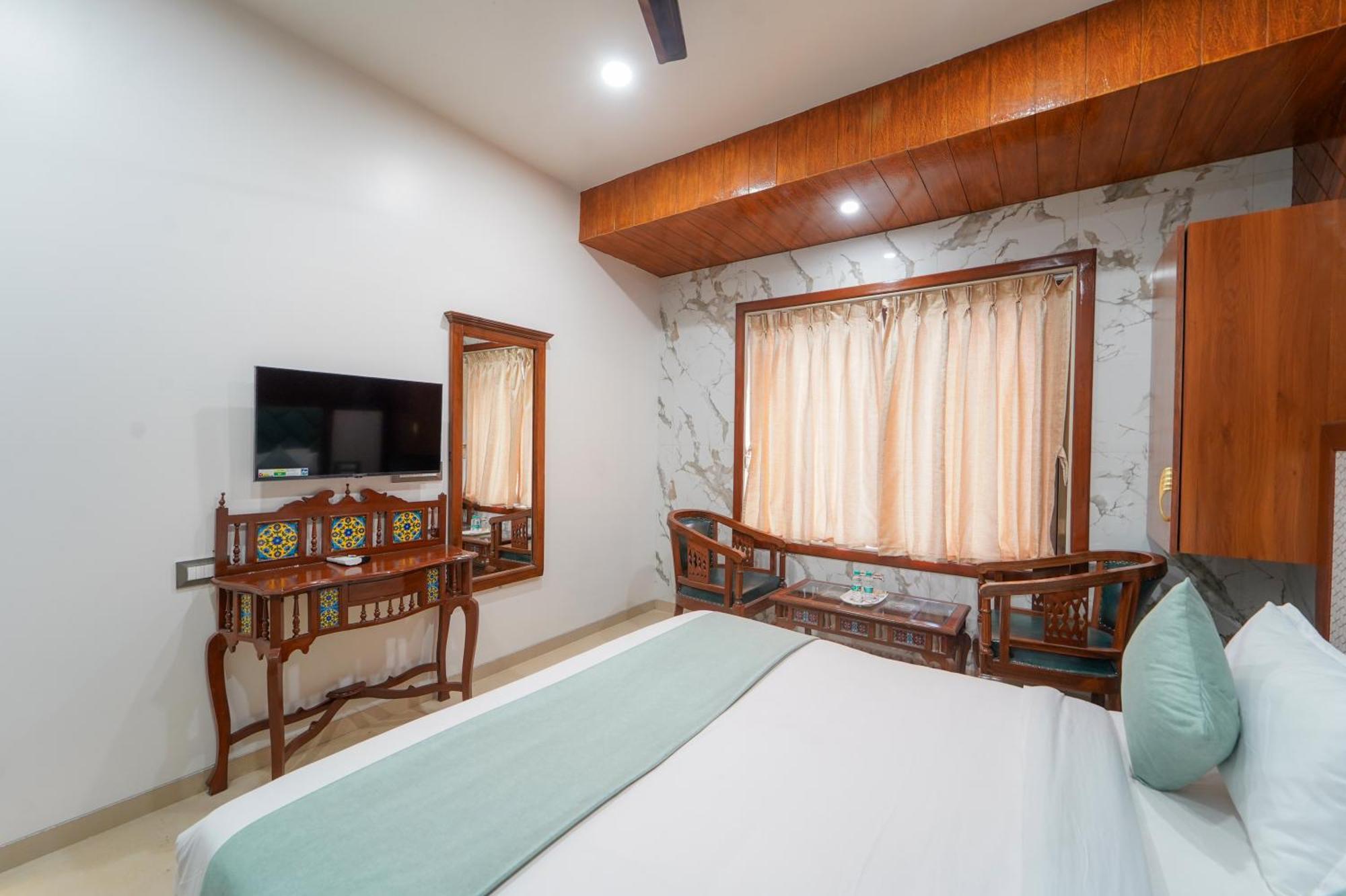 Hotel Bright Star Mahabaleshwar Exterior photo