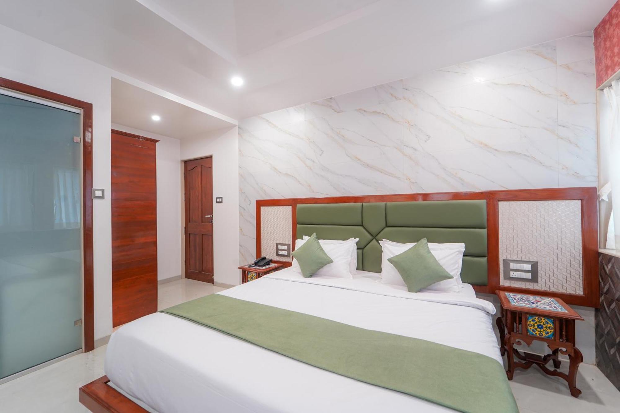 Hotel Bright Star Mahabaleshwar Exterior photo